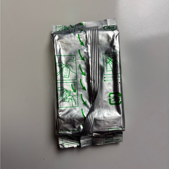 Fujifilm Instax Mini 10 Pack Instant - Picture 2 of 2